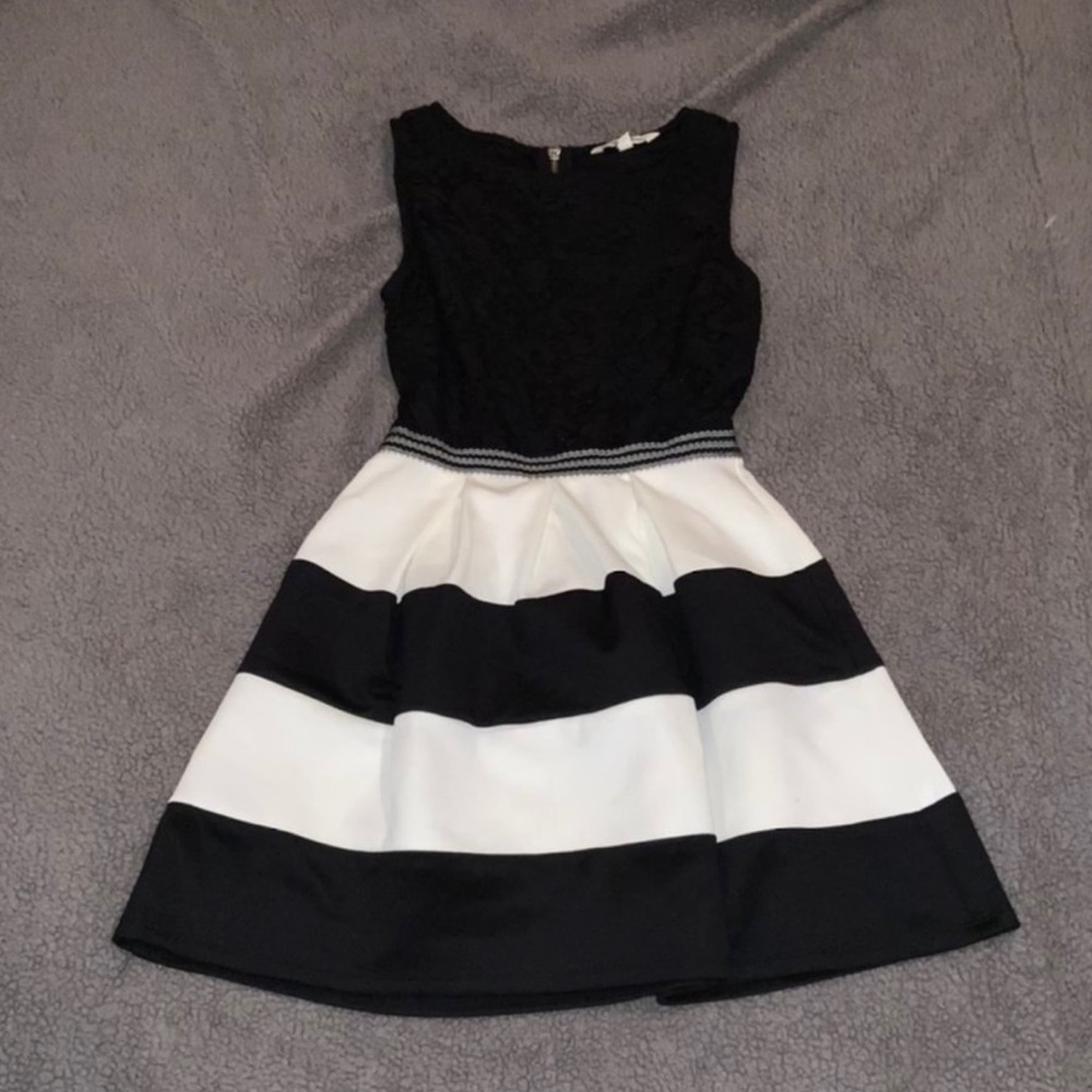 Speechless dress
